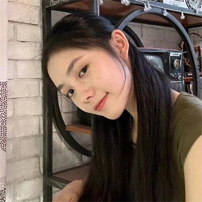 隔窗恋爱：咫尺相望